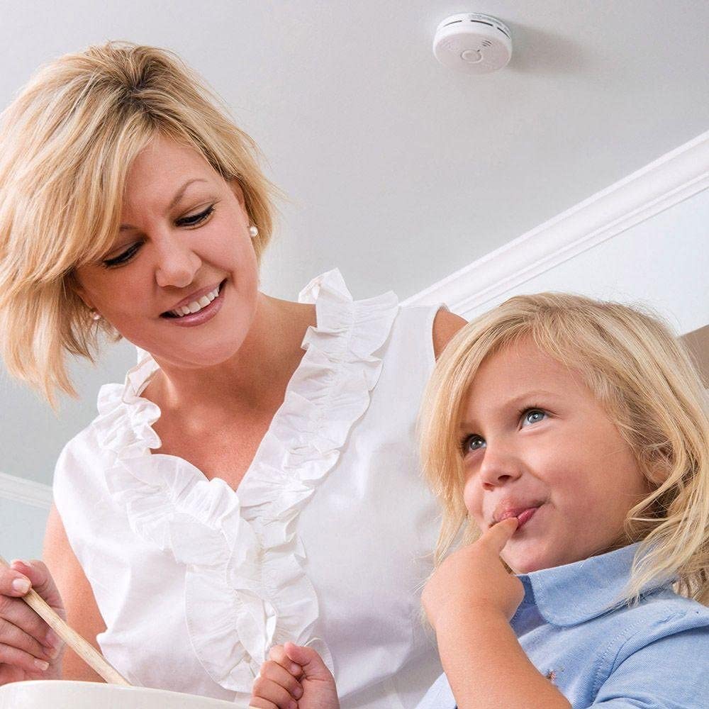 Smoke & Carbon Monoxide Alarm with Voice Warning R42160