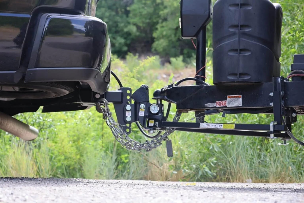 Weight Distribution Hitch with Anti-Sway, 8" Drop, 2" Shank, 8,500-lb Towing B387028