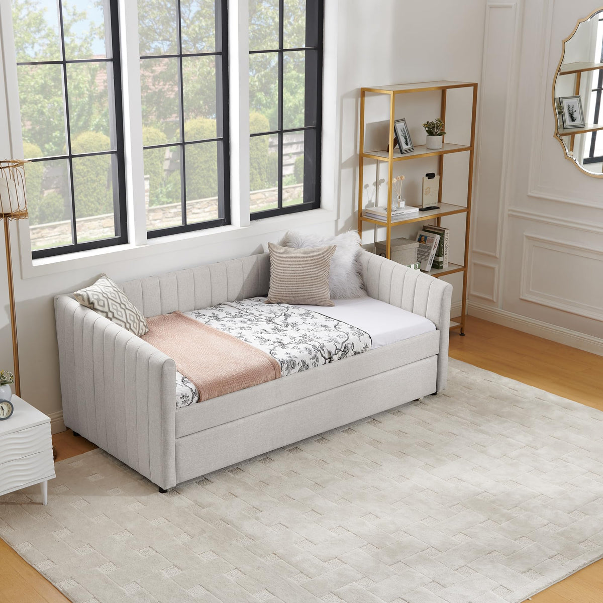 Twin Size Upholstered Linen Daybed with Trundle V209
