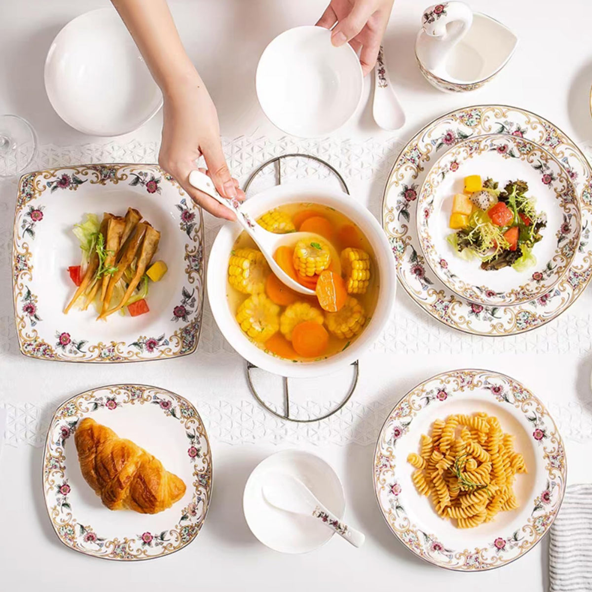 Bone China 12-Piece Dinnerware Set F272488